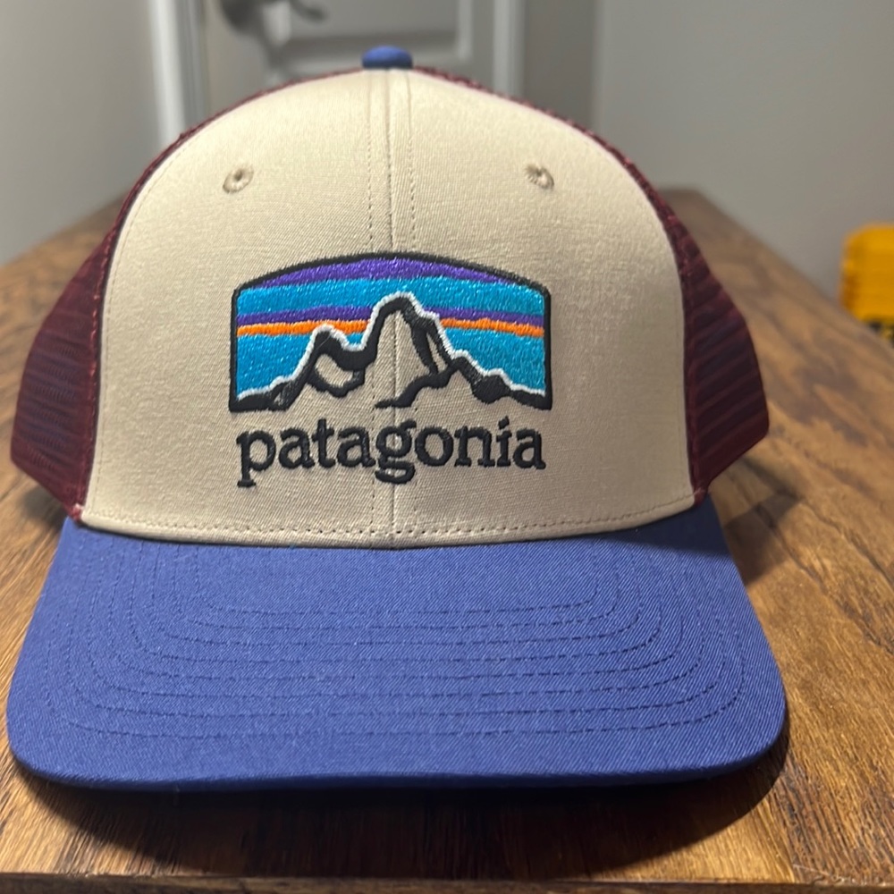Patagonia, one size fits all hat, Blue, Tan, and Maroon